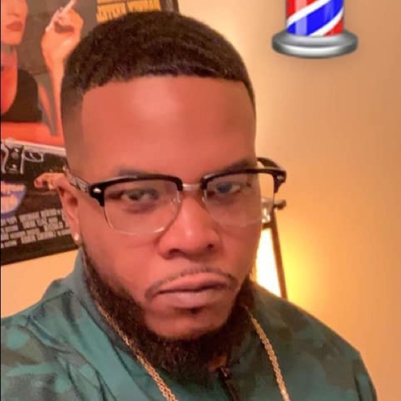 Meet your Posher, Clarence - Picture 1 of 1